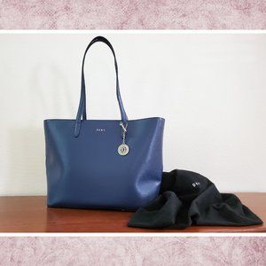 DKNY Bryant Large Leather Tote